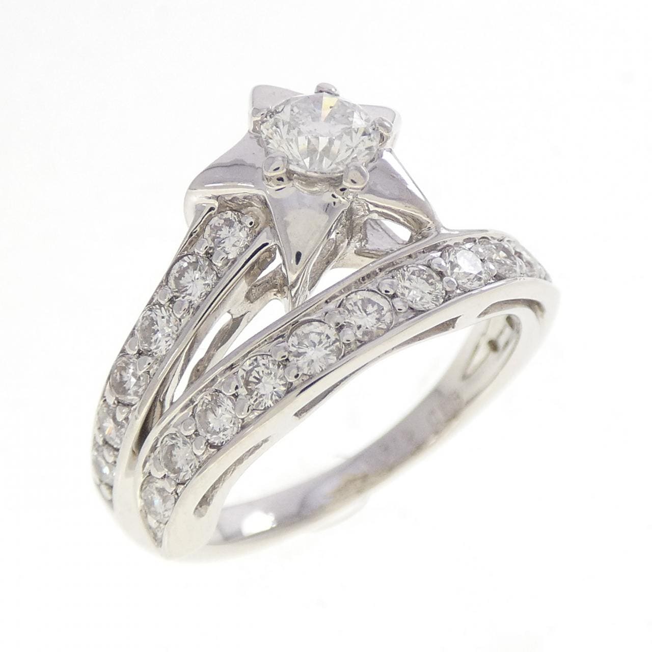 PT900 スター ダイヤモンド リング 0.312CT