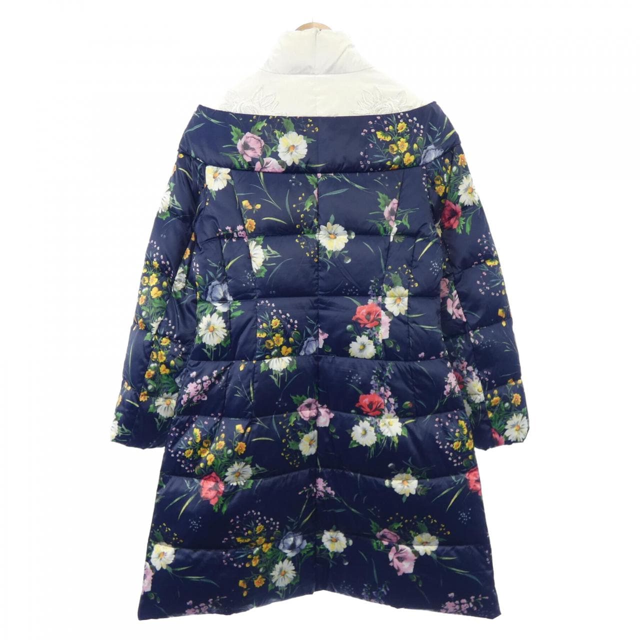 SUPER BEAUTY ダウンコート