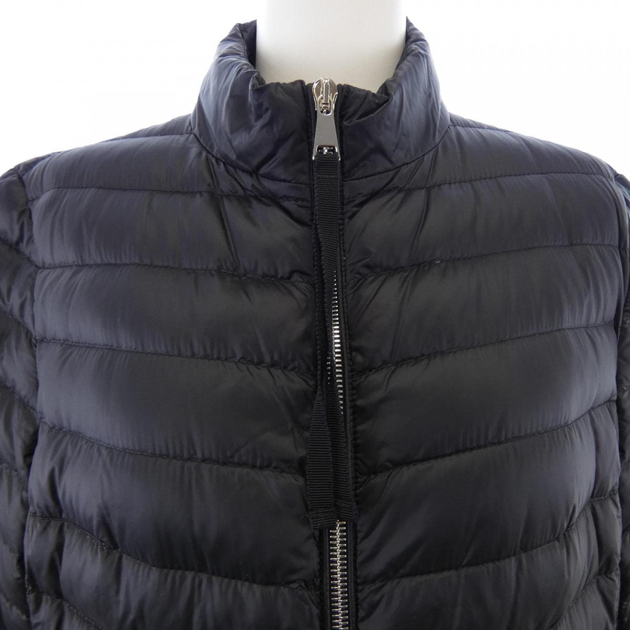 モンクレール MONCLER AGATELON ダウンコート