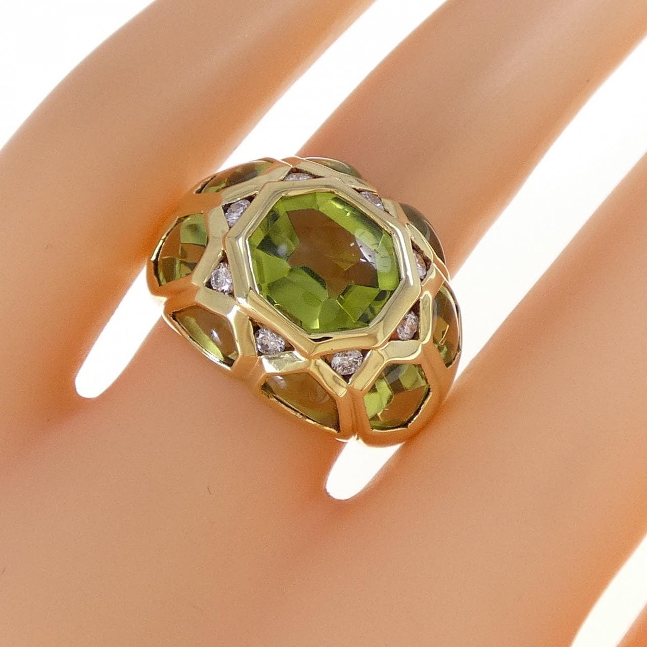 ポンテヴェキオ ペリドット リング 7.65CT