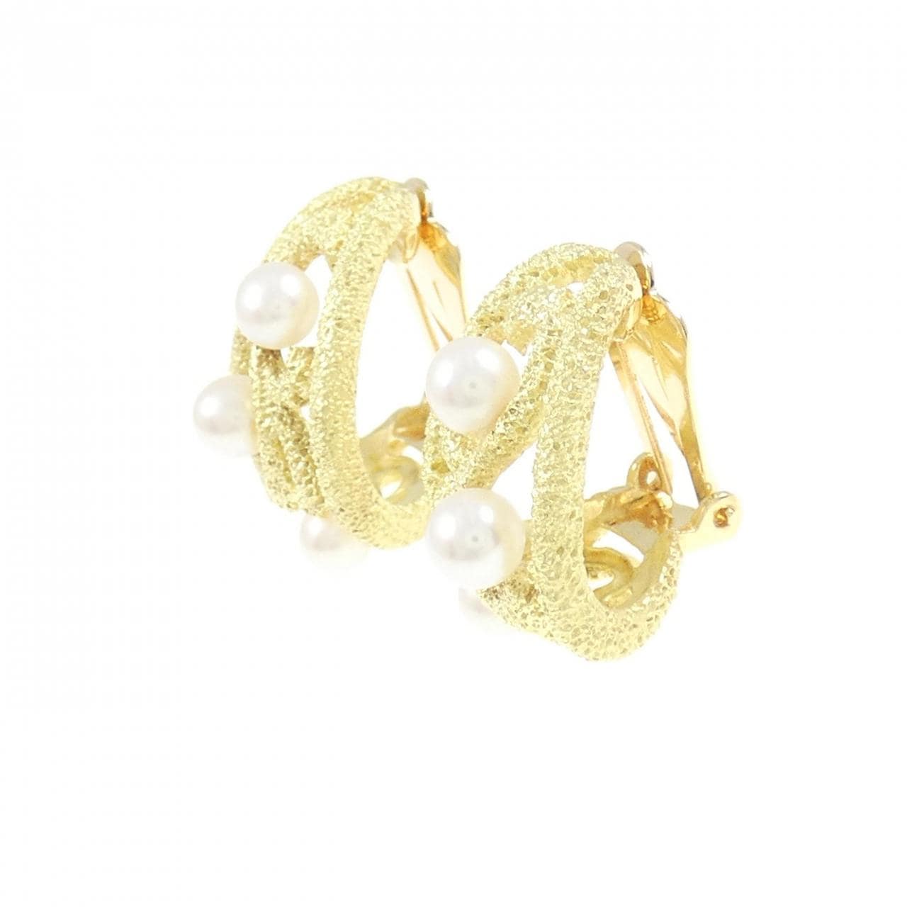 Tasaki freshwater pearl earrings