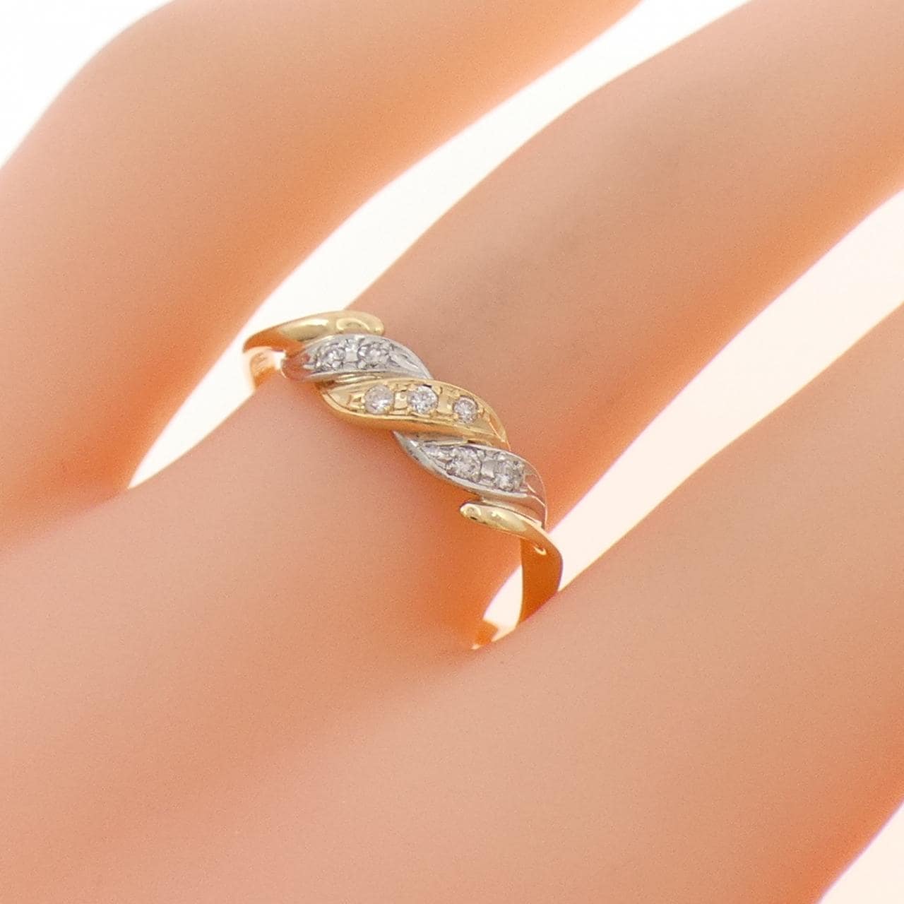 K18YG/PT900 ダイヤモンド リング 0.06CT