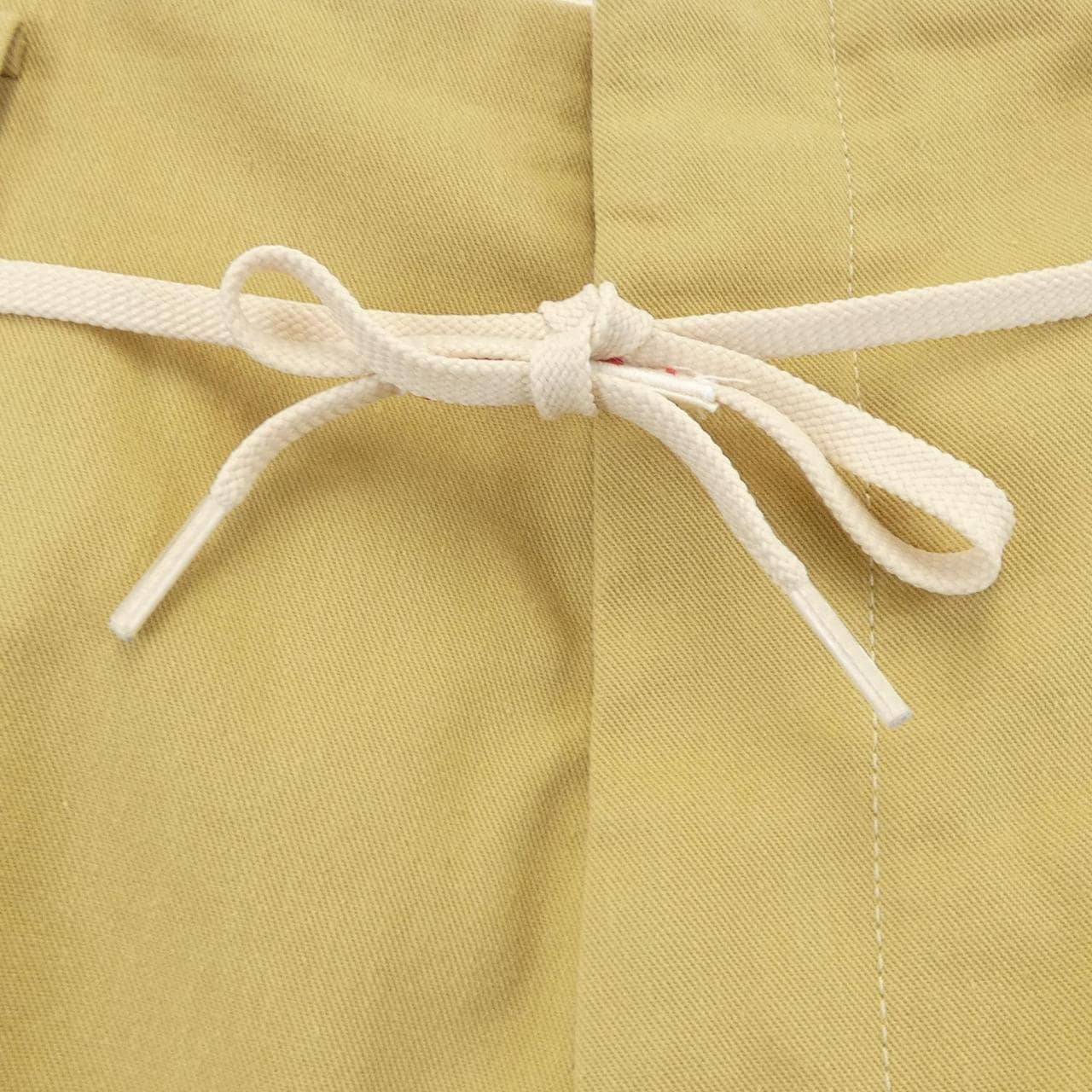 マルニ MARNI PUMU0146A0 S53292 ショートパンツ