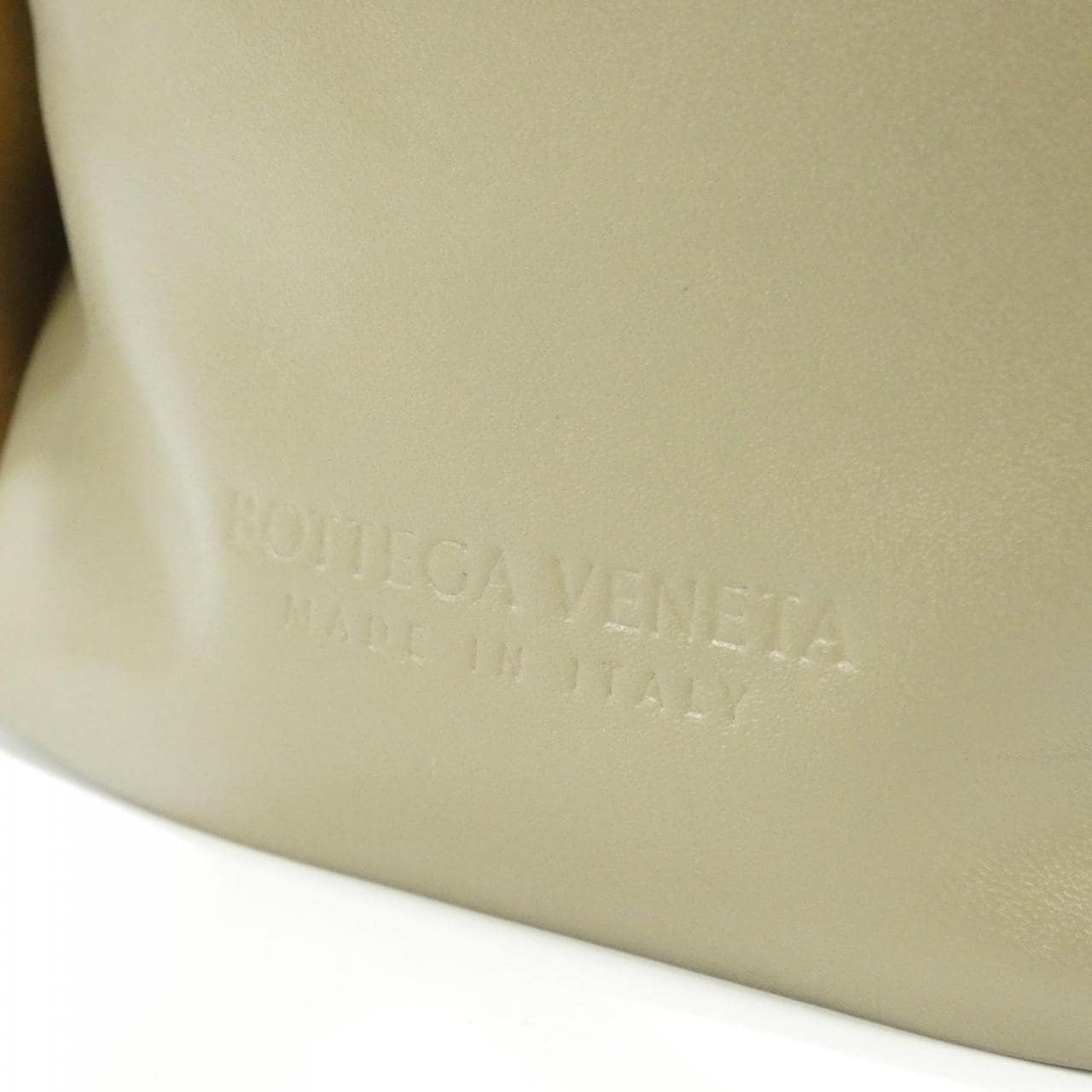 ボッテガヴェネタ 620633 VB1K0 バッグ