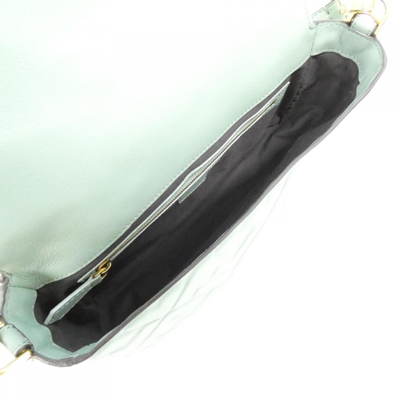 フェンディ バゲット 8BR600 A72V ショルダーバッグ