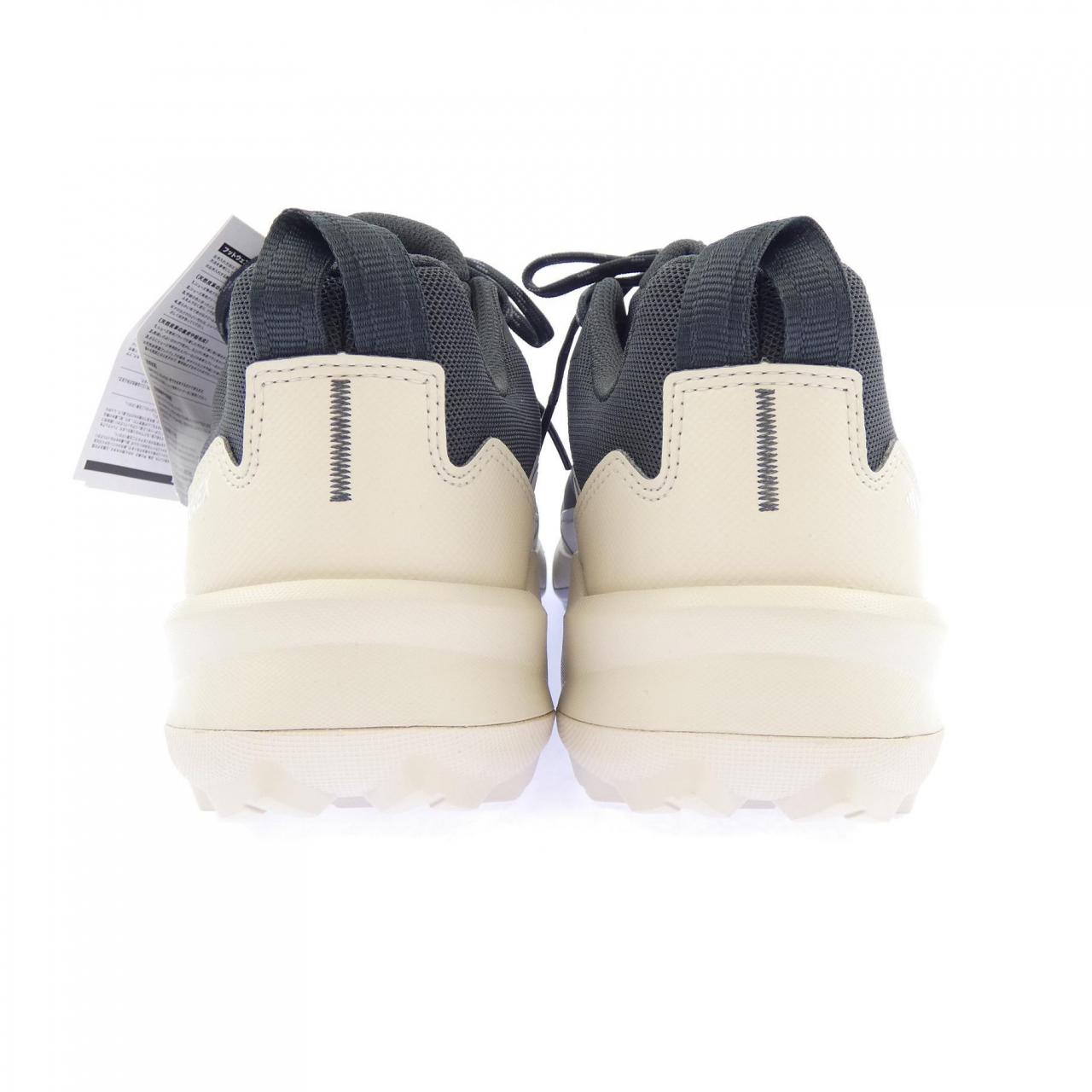 アディダス ADIDAS JQ6724 スニーカー