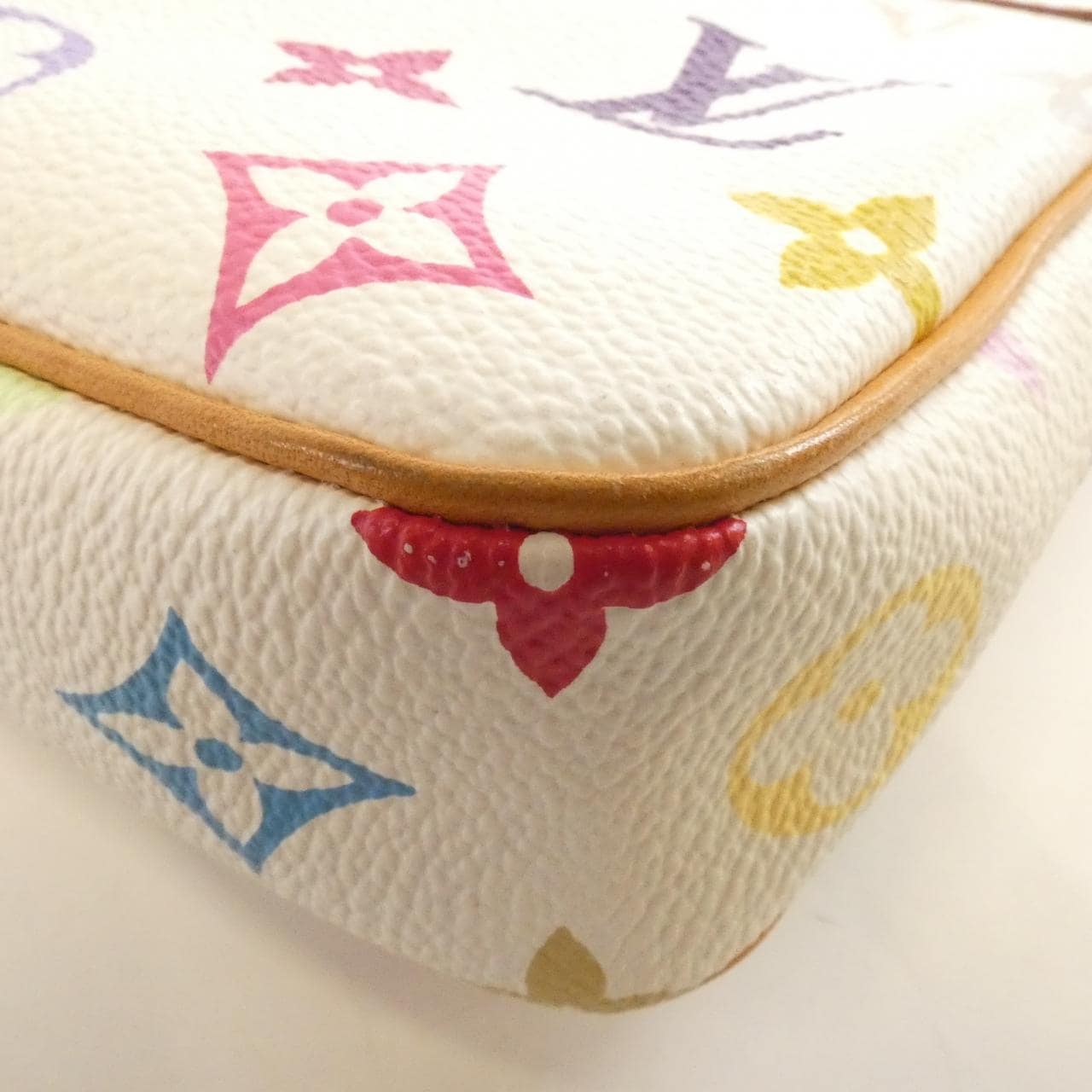 ルイヴィトン マルチカラー ポシェット アクセソワール M92649 アクセサリーポーチ