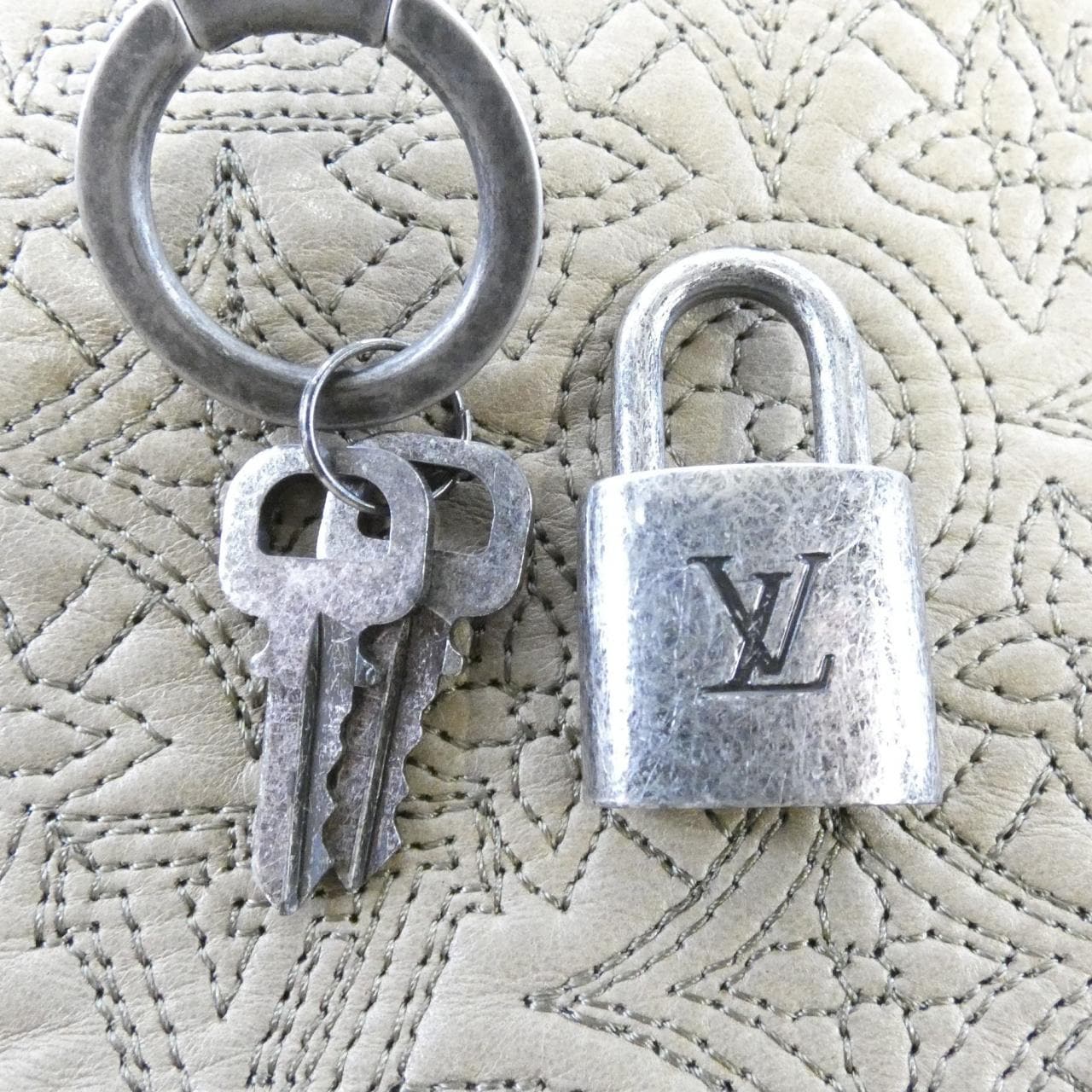 ルイヴィトン アンティア ホーボー PM M93199 ショルダーバッグ