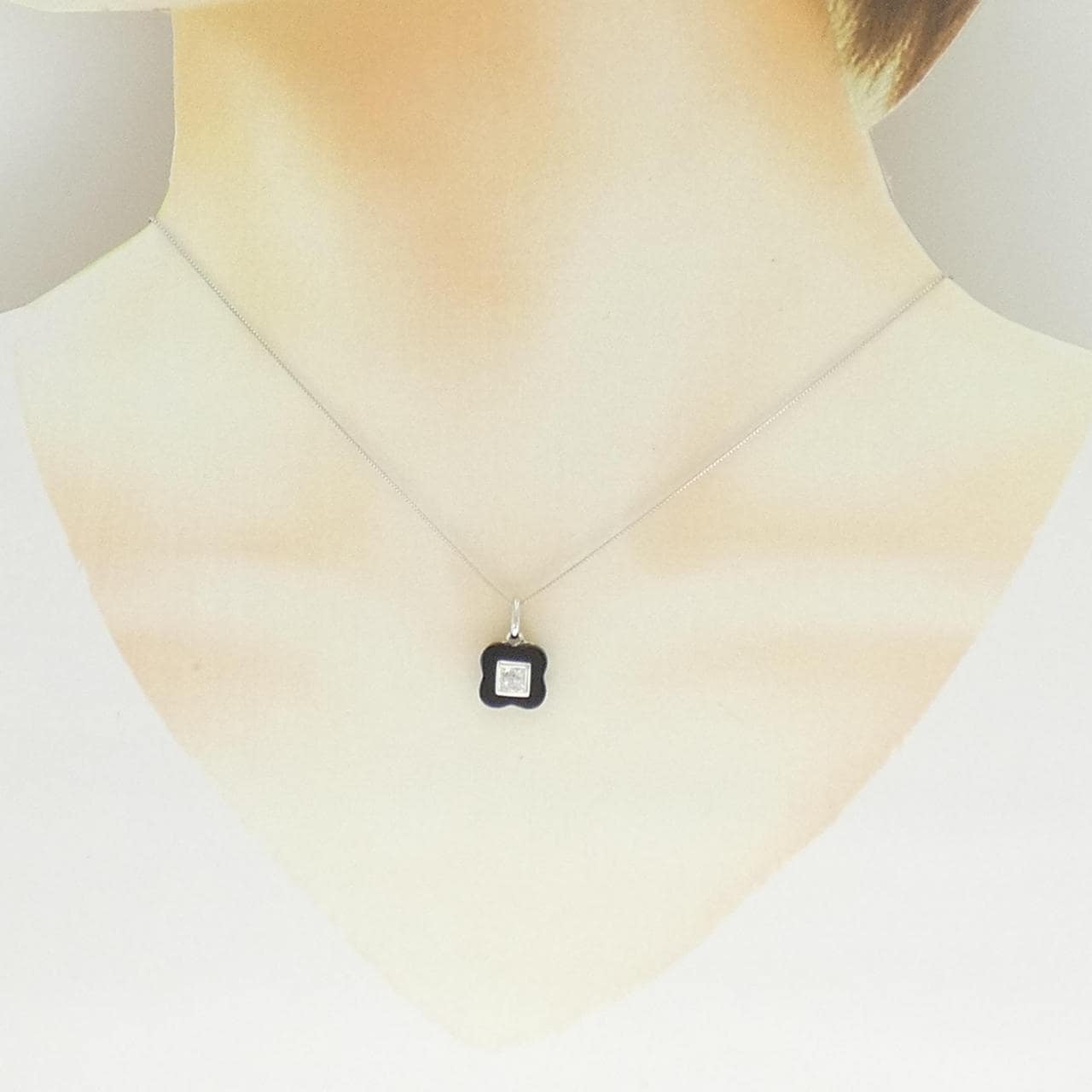 K18WG オニキス ネックレス