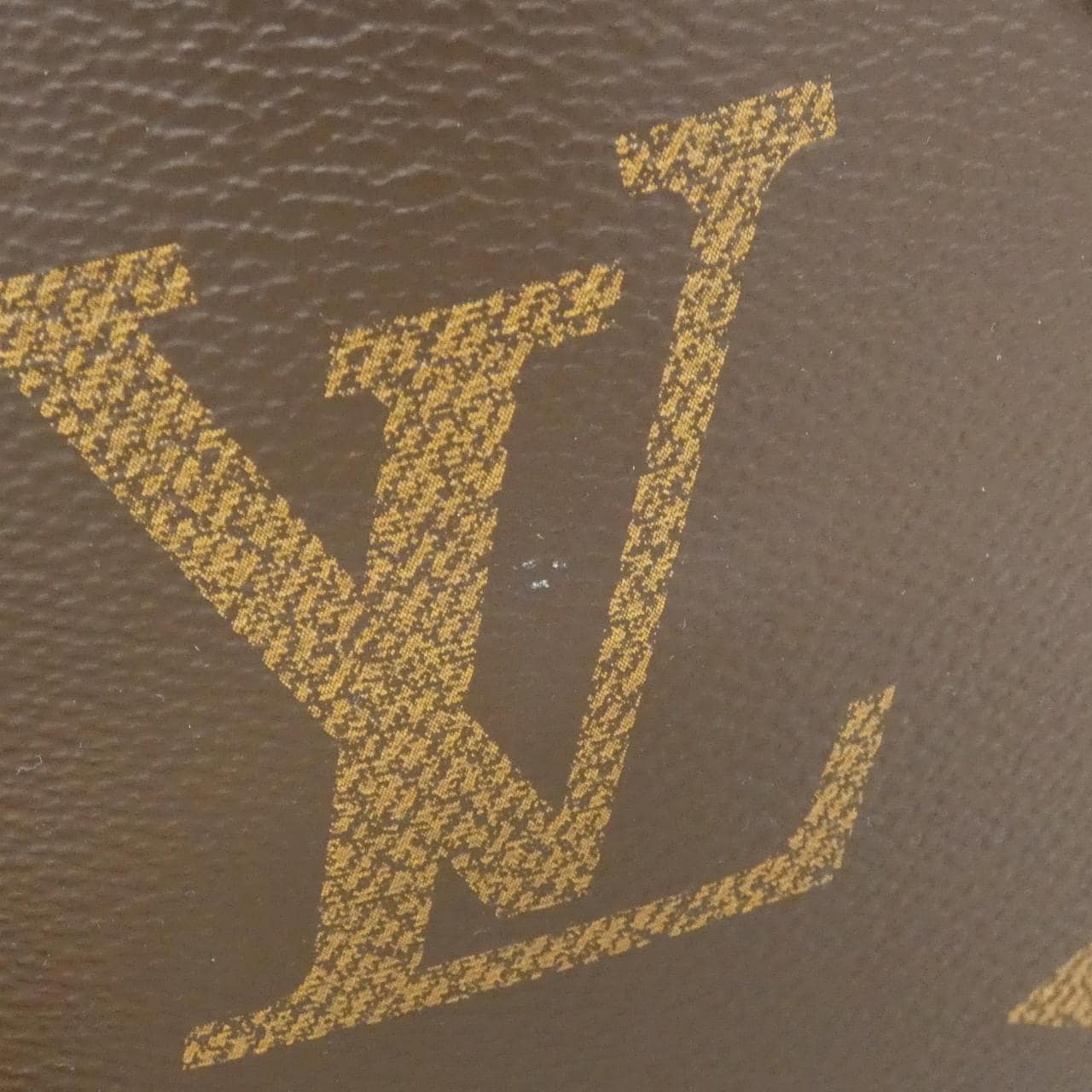 ルイヴィトン モノグラム ジャイアント オンザゴー PM M46373 バッグ