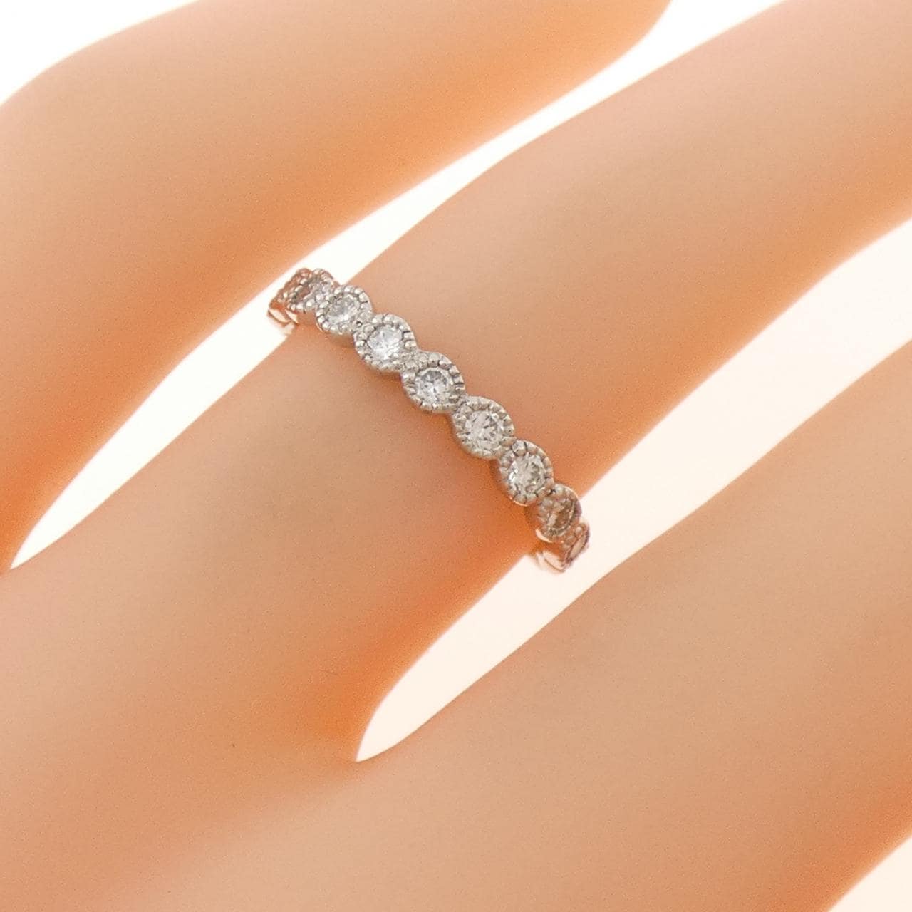PT950 ハーフエタニティ ダイヤモンド リング 0.30CT