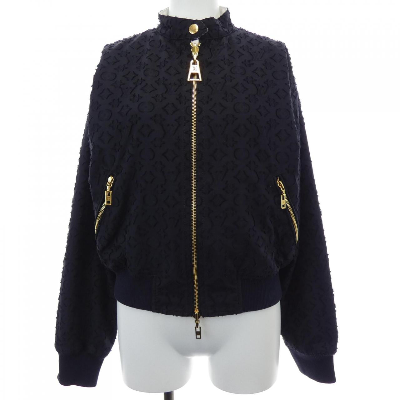 ルイヴィトン LOUIS VUITTON リバーシブルモノグラムレリーフ FNJA19AQV ブルゾン