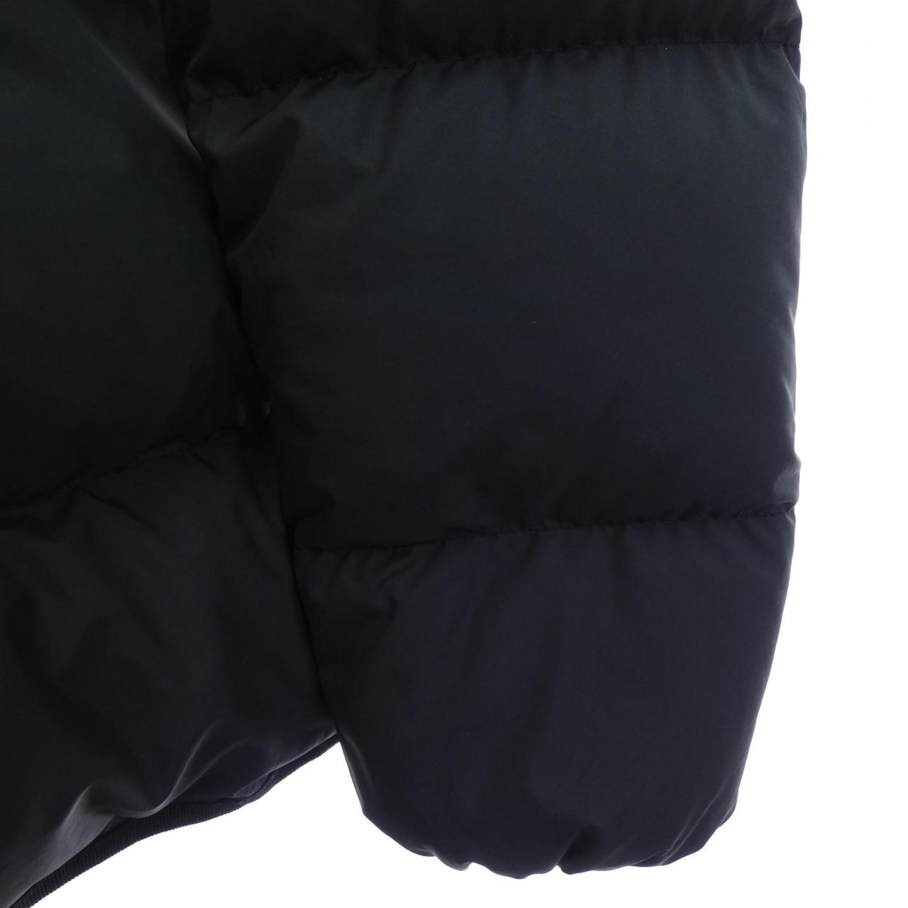 モンクレール MONCLER LOCUSTELLE ダウンジャケット