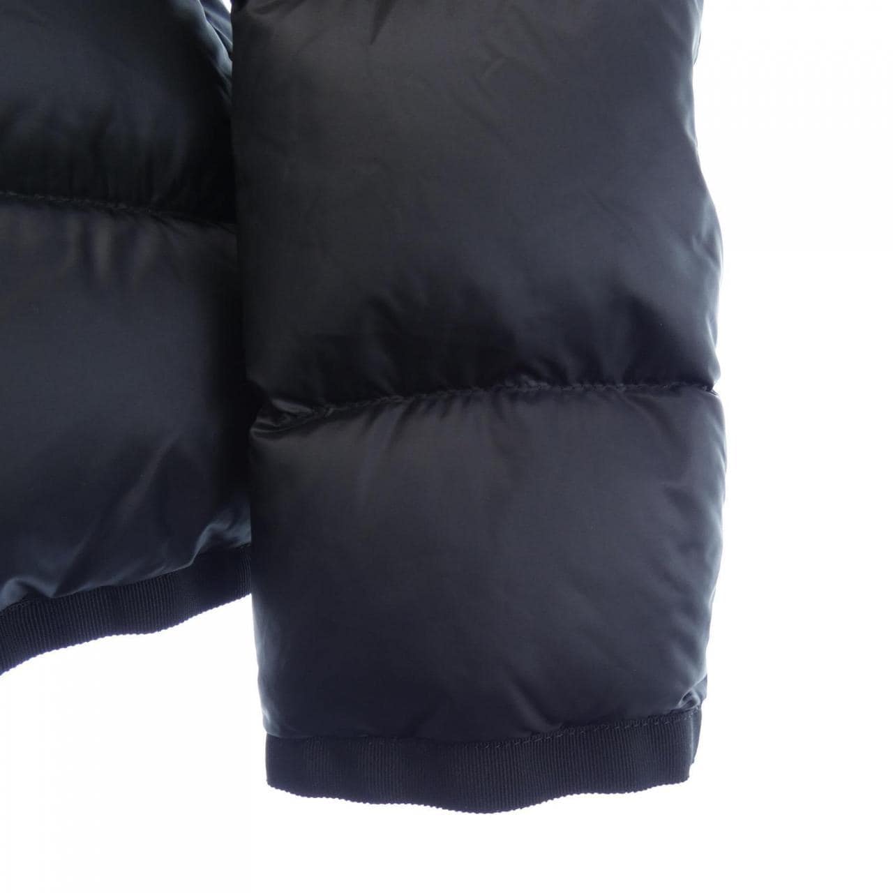 モンクレール MONCLER BELLARDIE ダウンジャケット