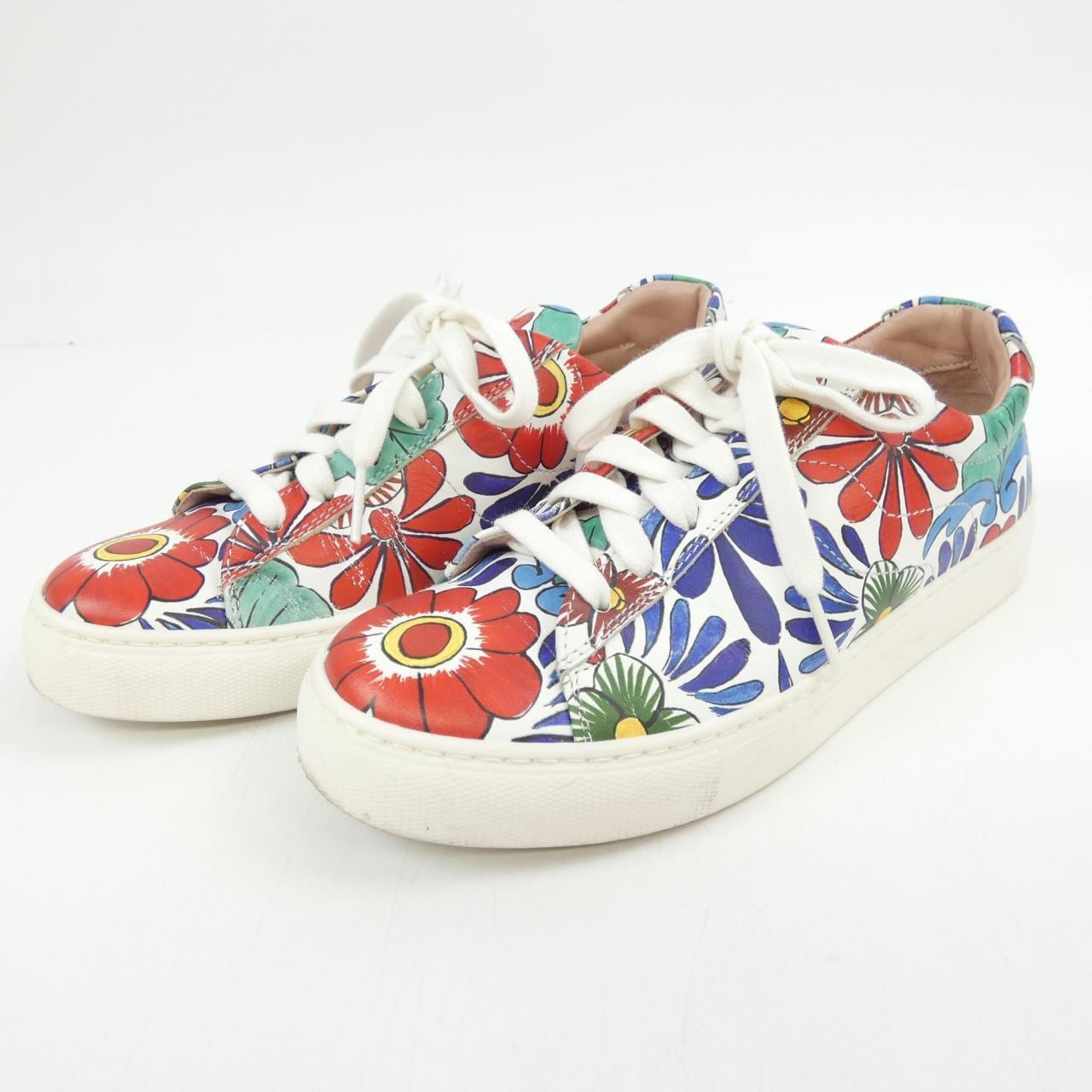 エスカーダ ESCADA スニーカー