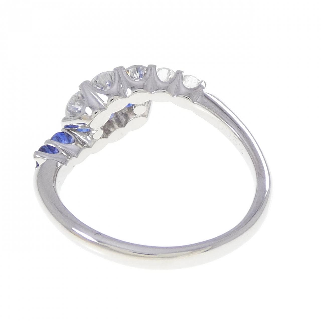 PT900 サファイヤ リング 0.64CT