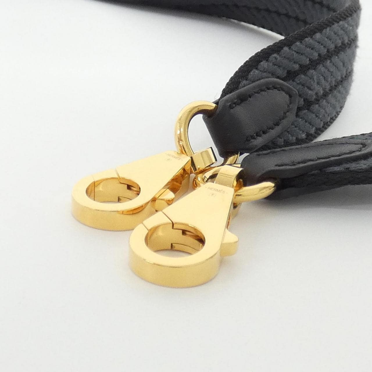 エルメス サングル コルタージュ 085711CC ストラップ