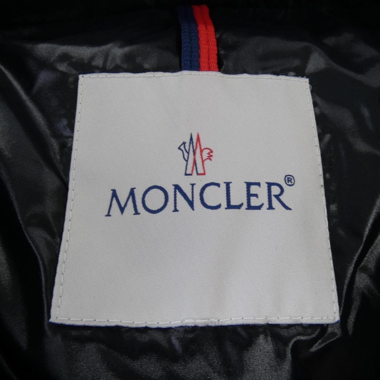 MONCLER蒙克勒羽绒服