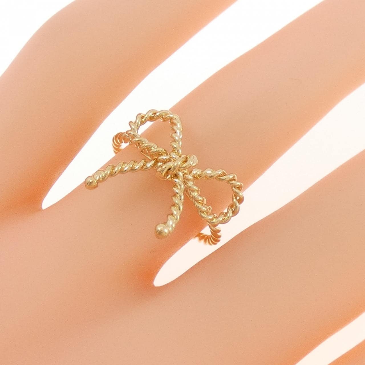 ティファニー ツイスト リボン リング