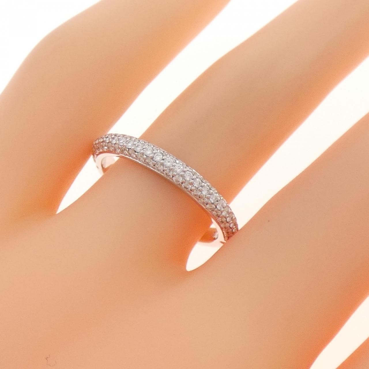750WG パヴェ ダイヤモンド リング 0.36CT