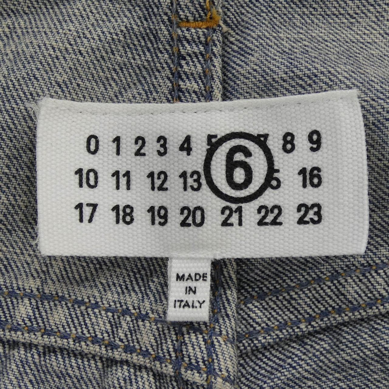 エムエムシックス MM6 SH0LA0011 ジーンズ