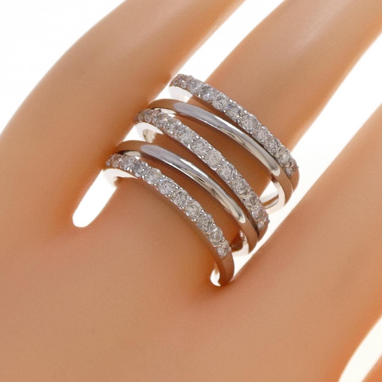 PT900 ダイヤモンド リング 1.00CT