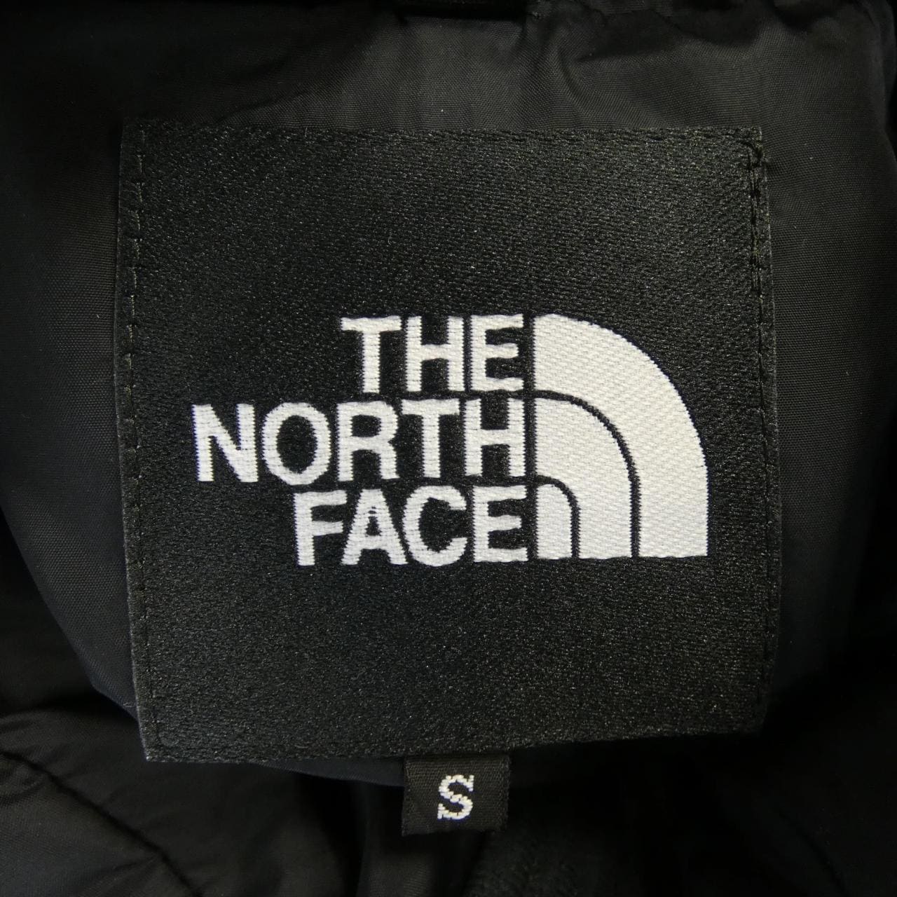 ザノースフェイス THE NORTH FACE ND91841 ダウンジャケット