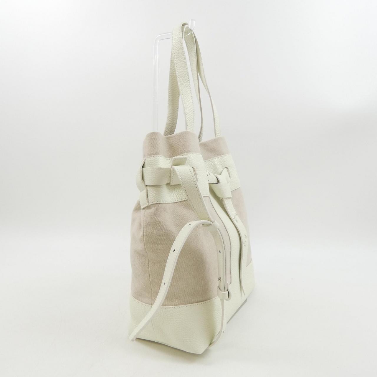 イアクッチ IACUCCI BAG