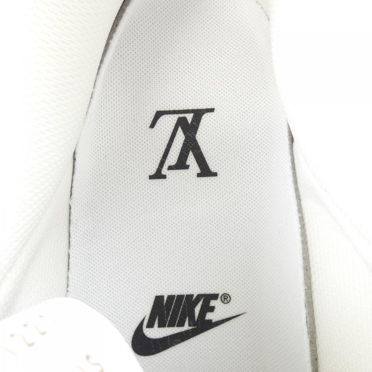 ルイヴィトン LOUIS VUITTON BY VIRGIL ABLOH NIKE AIR FORCE1 LOW スニーカー