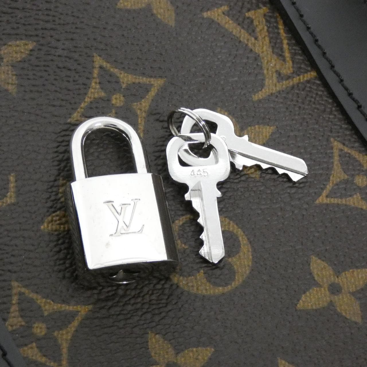 LOUIS VUITTON Monogram Macassar Keepall Bandouliere 45cm M56711 Boston Bag