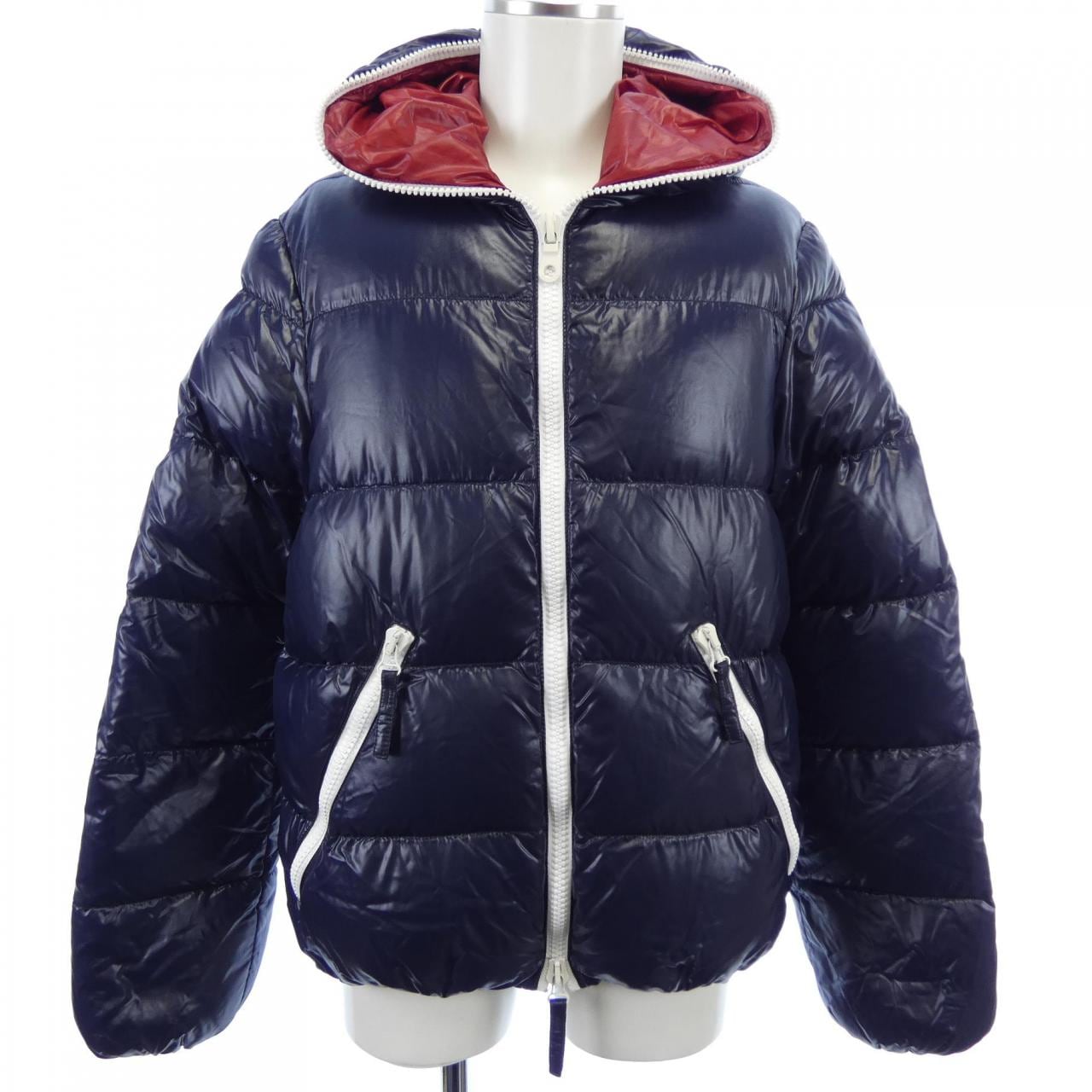 デュベティカ DUVETICA Dionisio ダウンジャケット