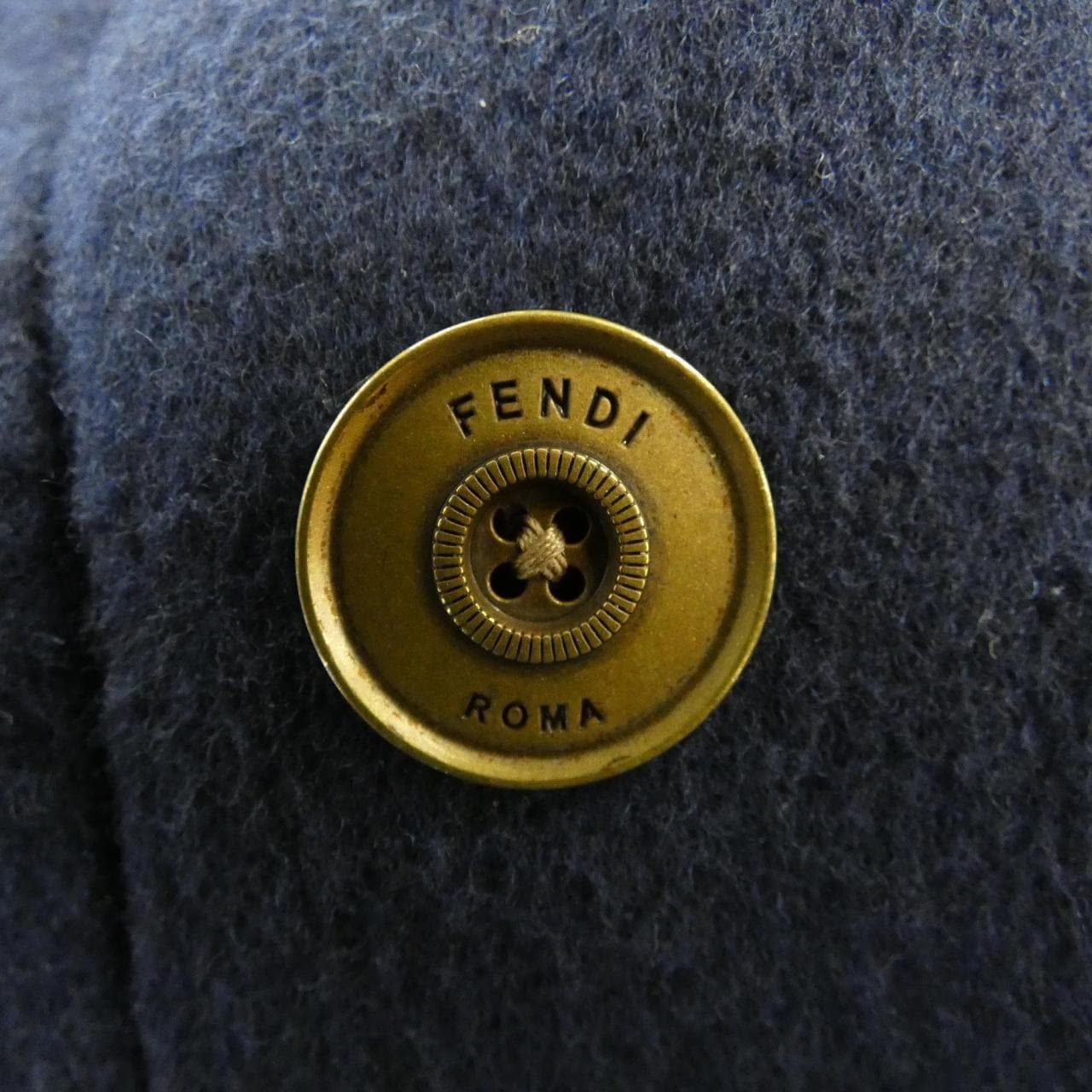 フェンディ FENDI FJ7089 AC5X ジャケット