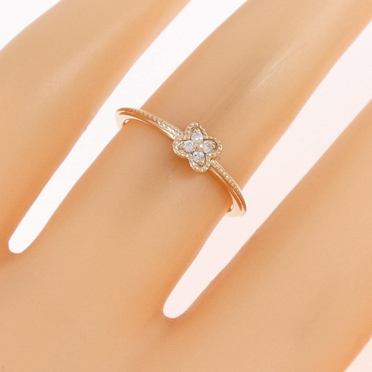 K18PG フラワー ダイヤモンド リング 0.04CT