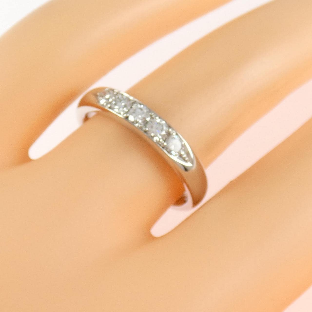 PT900鑽石戒指，0.34克拉