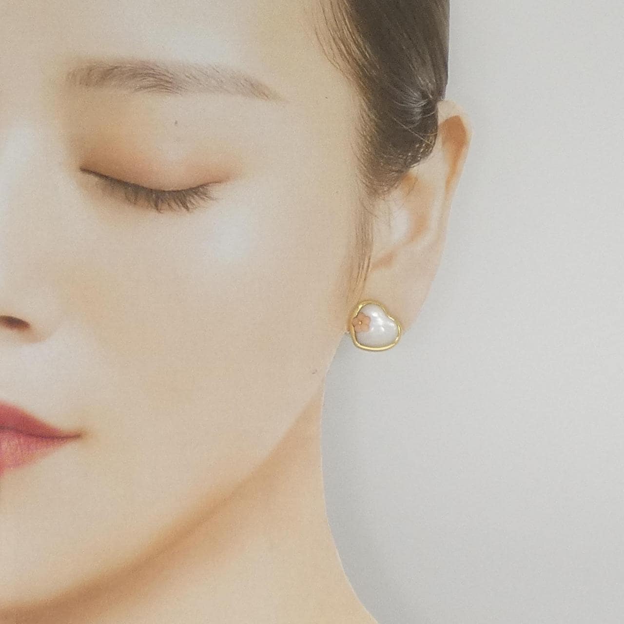 ポンテヴェキオ ハート×フラワー マザーオブパール  イヤリング