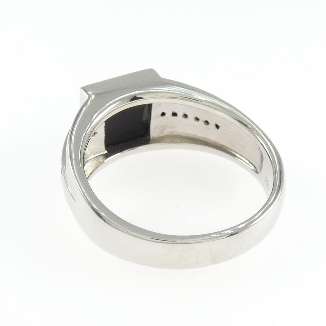 [BRAND NEW] PT900 Onyx Ring