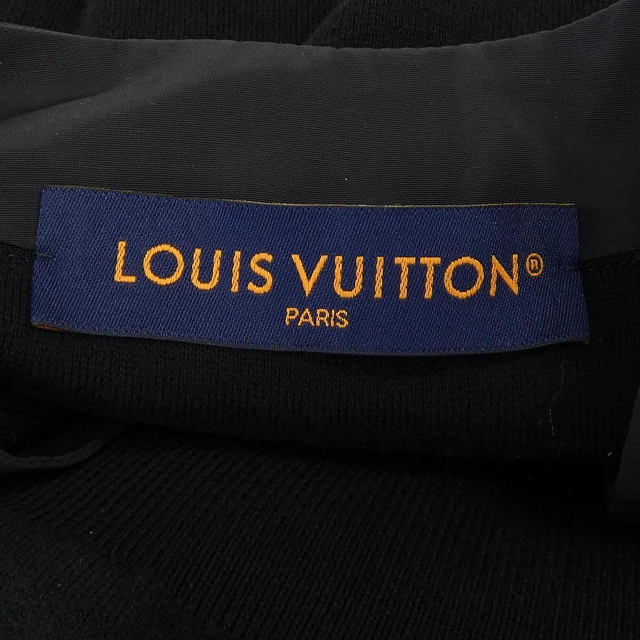 ルイヴィトン LOUIS VUITTON ハイブリッドテックカーディガン HPN11WZLW ジャケット