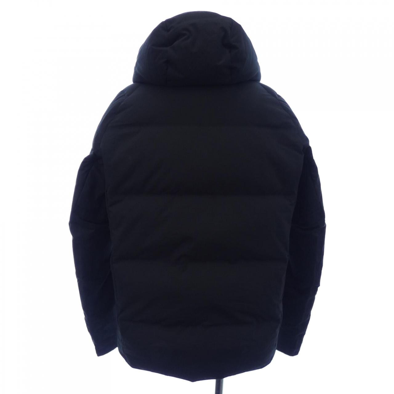 デサント DESCENTE ダウンジャケット