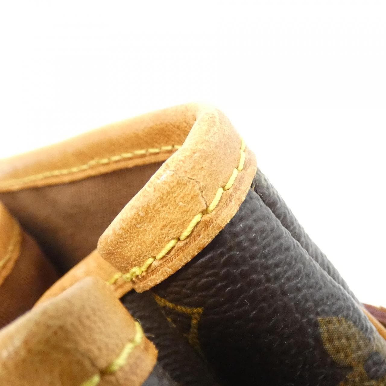 ルイヴィトン モノグラム バティニョール ヴェルティカル M51153 ショルダーバッグ