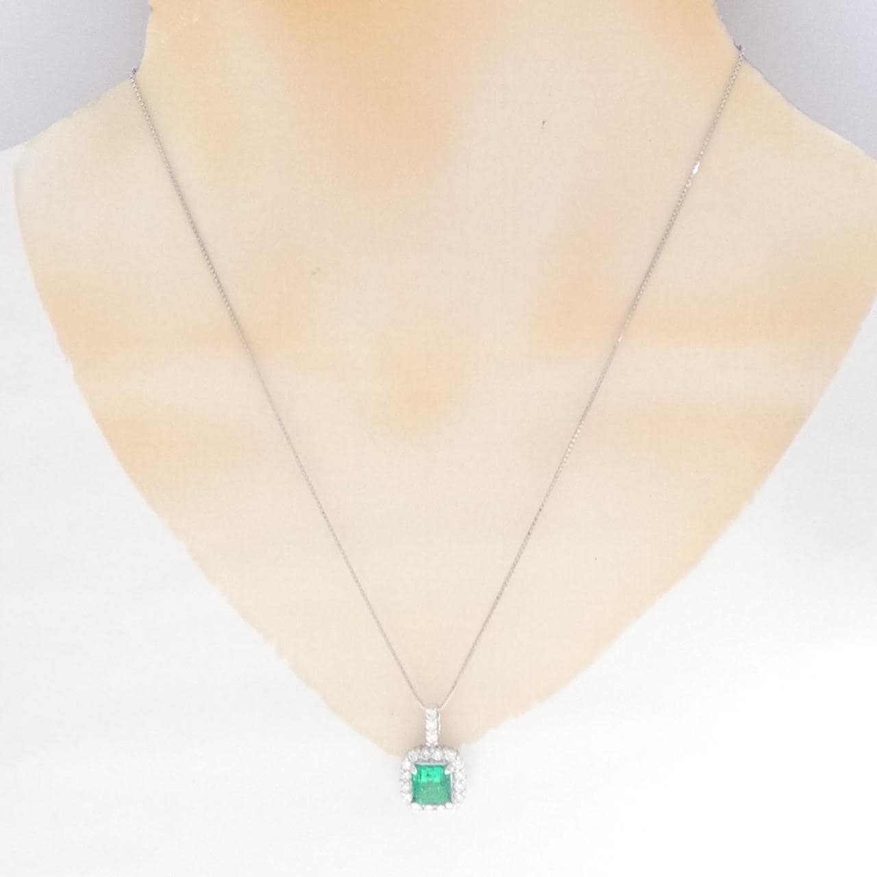 PR900/PT850 エメラルド ネックレス 1.97CT コロンビア産