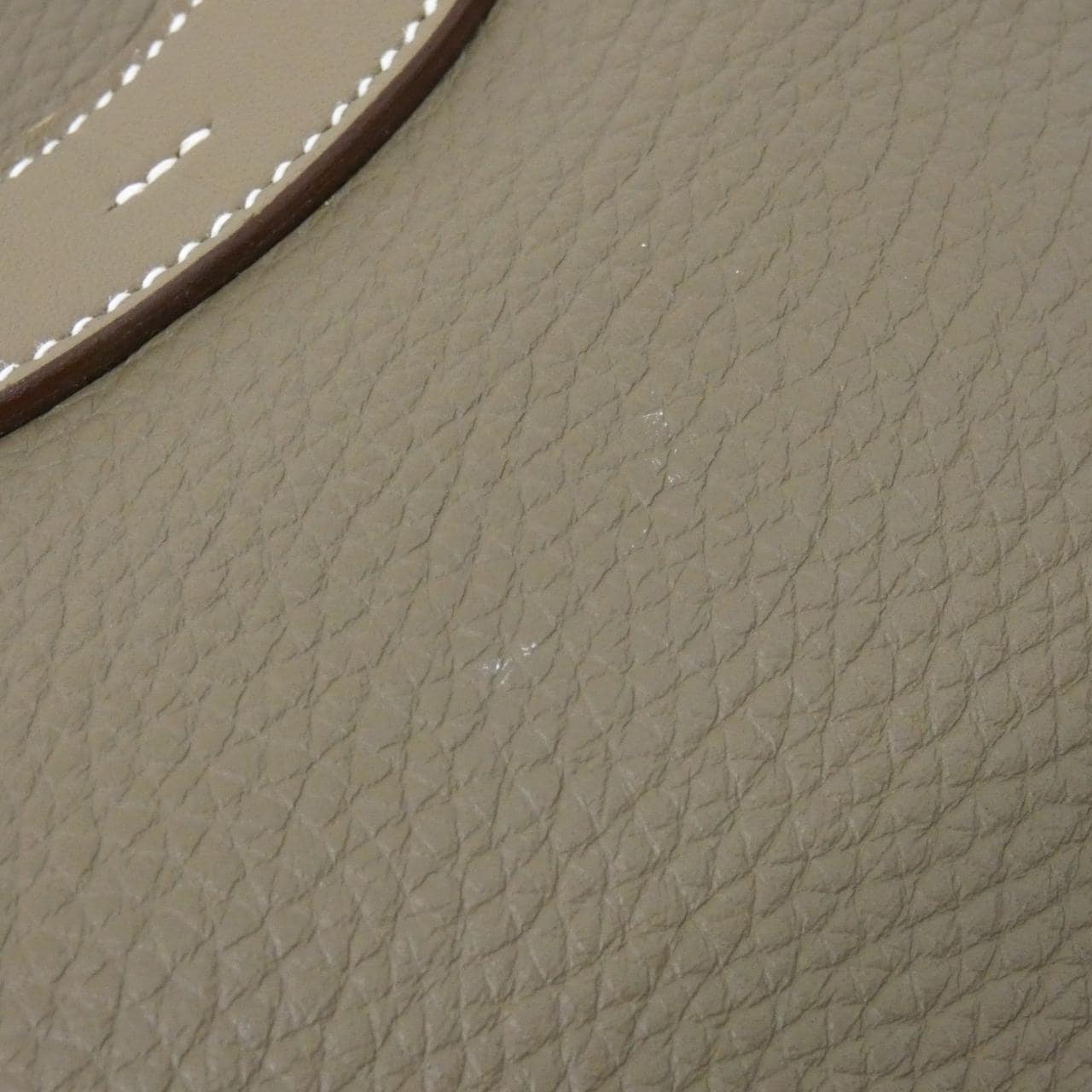 エルメス イン ザ ループ 23cm 084116CK バッグ