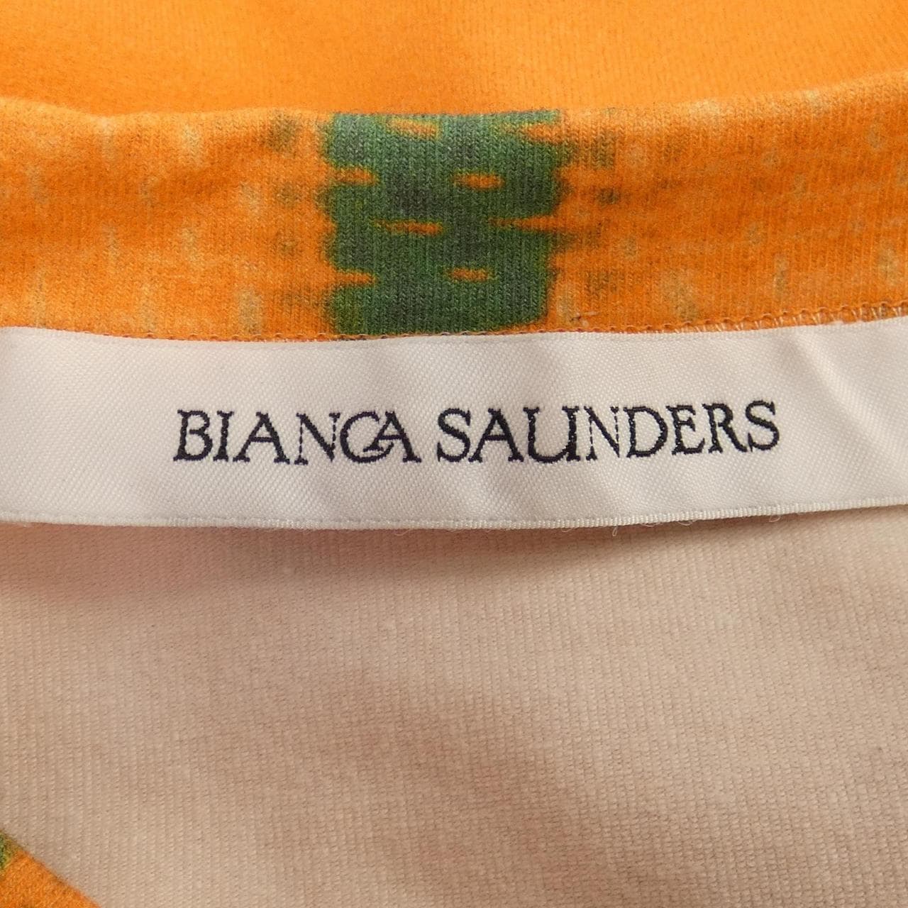 BIANCA SAUNDERS Tシャツ