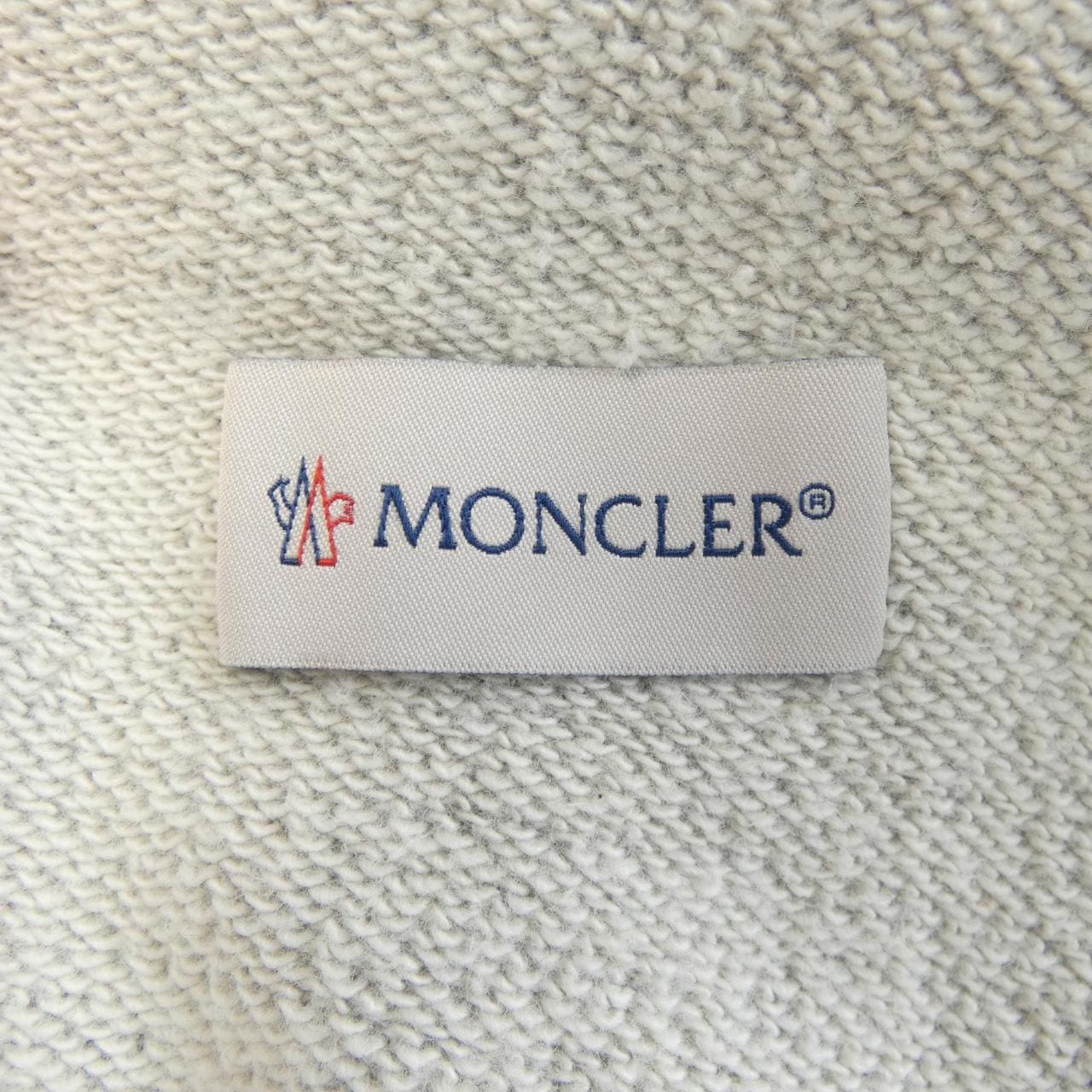 モンクレール MONCLER 10918H70800 ショートパンツ