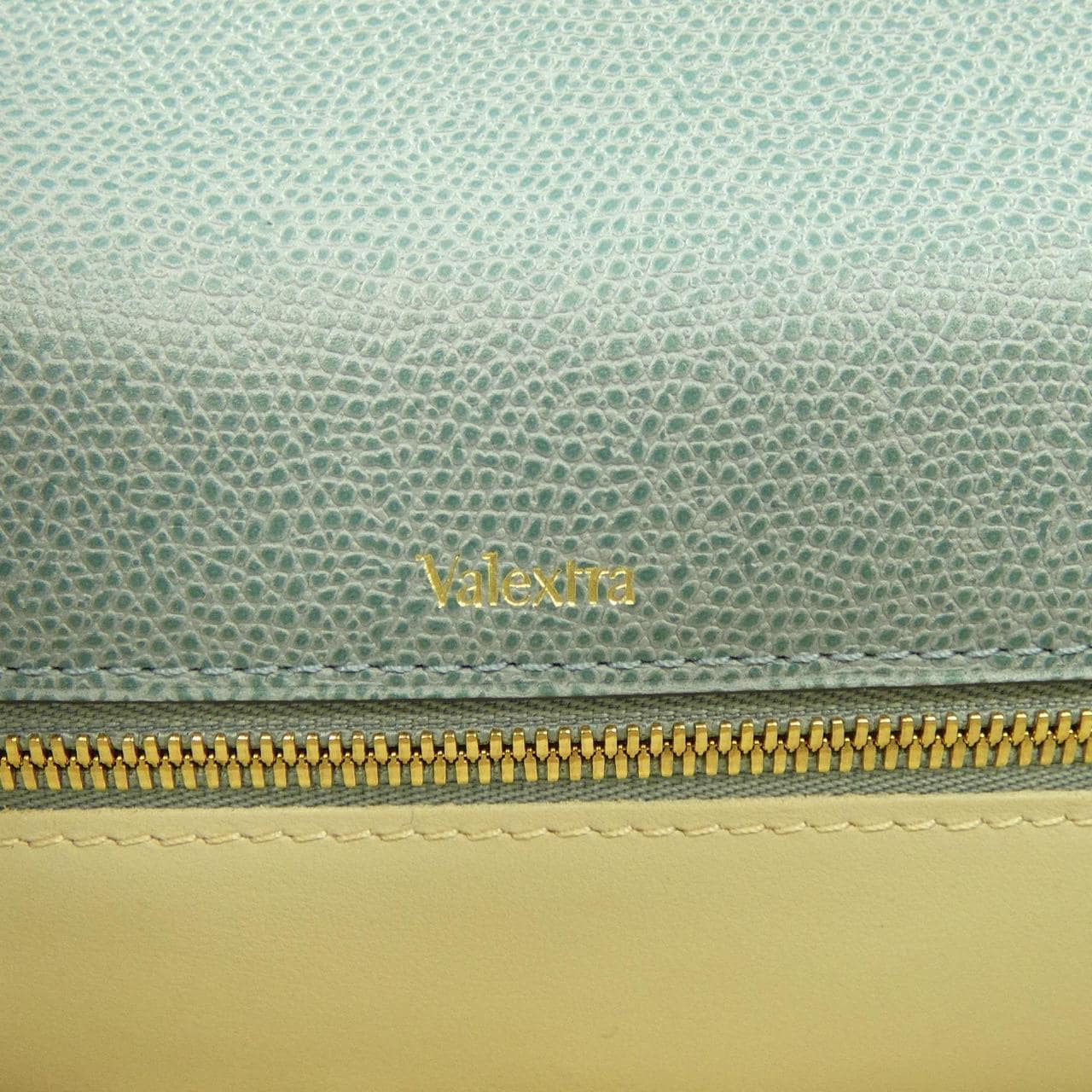 ヴァレクストラ VALEXTRA イジィデ ISIDE WBES0056028LOC99 BAG