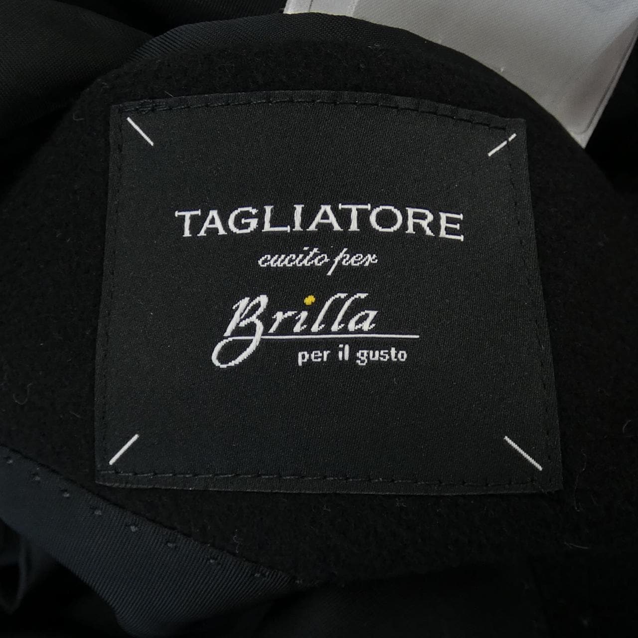 タリアトーレ TAGLIATORE コート