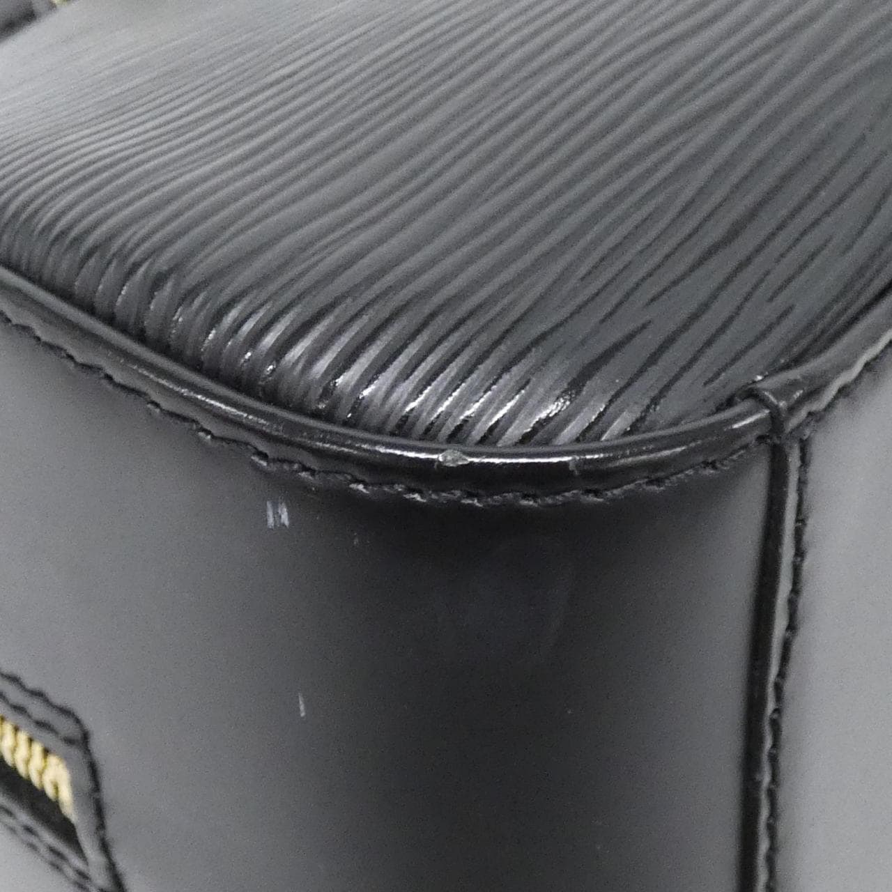 ルイヴィトン エピ ジャスミン M52082 バッグ