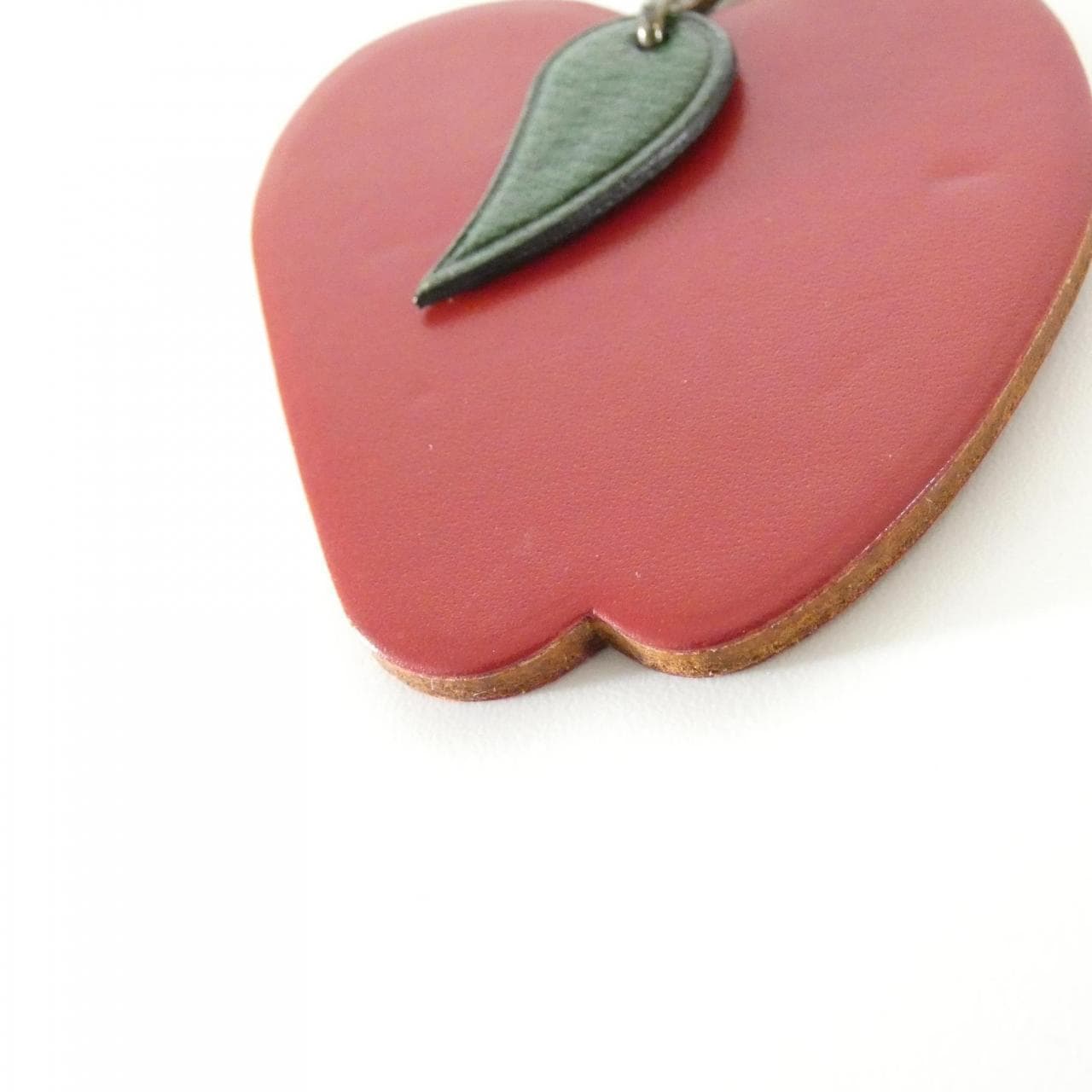 エルメス POMME フルーツ ポルト クレ 027890CA キーホルダー