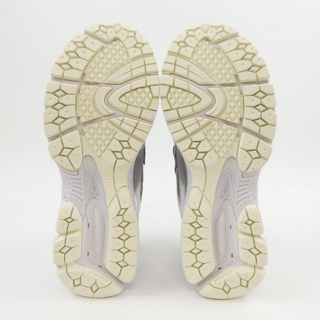 ニューバランス NEW BALANCE スニーカー