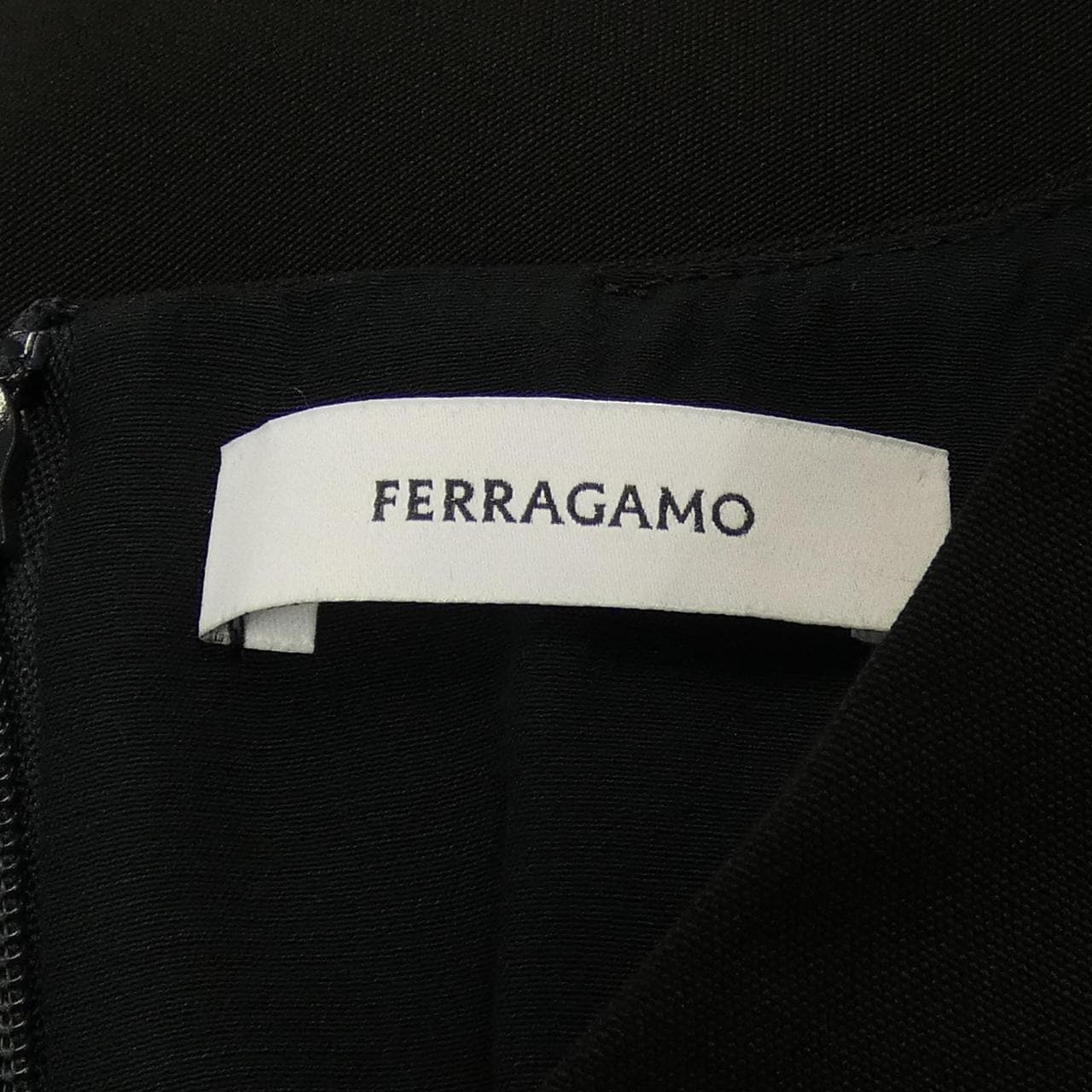 フェラガモ FERRAGAMO ワンピース