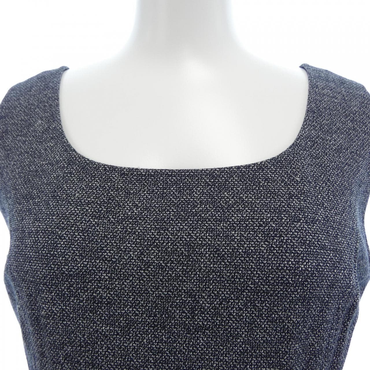 タエアシダ TAE ASHIDA T08683 ワンピース